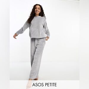 ASOS DESIGN Petite lounge super soft fleece sweatshirt & sweatpants set in gray
